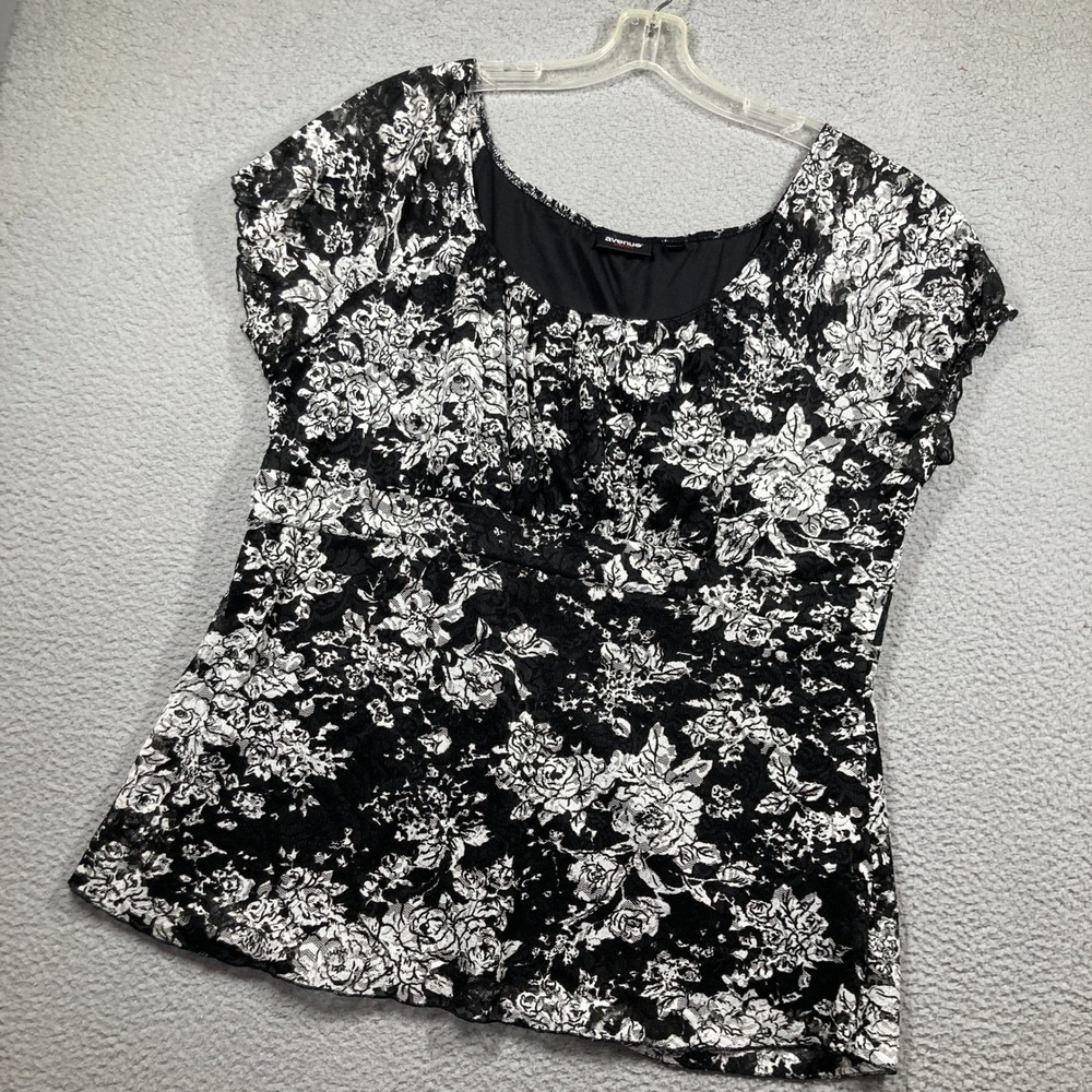 Avenue Floral Lace Top Women 22/24‎ Black White Empire Waist Cap Sleeve Babydoll